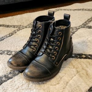 SOLD Billabong Combat Ankle Boots